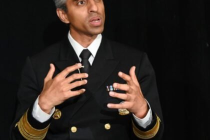 Surgeon Common Dr. Vivek Murthy Urges Tobacco-Cherish Warning for Social Media