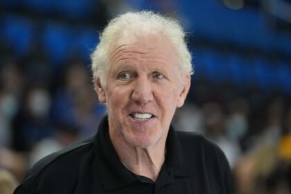 Invoice Walton, NBA champion and beloved broadcaster, dies frail 71