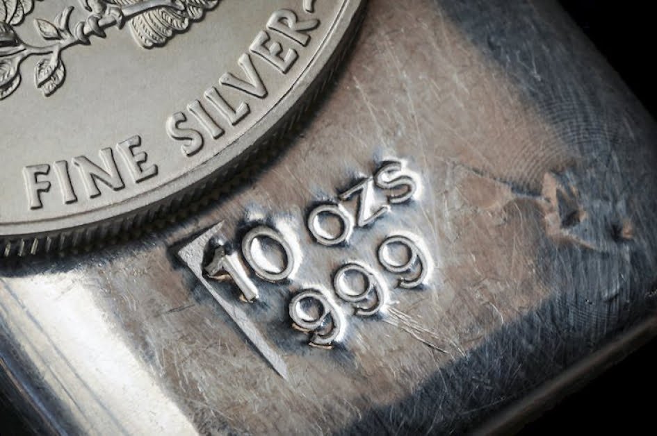 Silver Impress Forecast: XAG/USD nosedives below $30 as solid US NFP legend boosts US yields