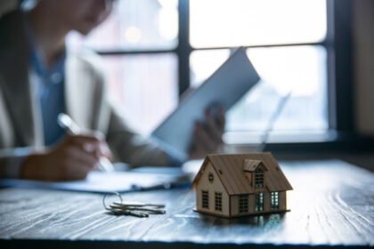 The 8 ideally suited myths about refinancing your mortgage