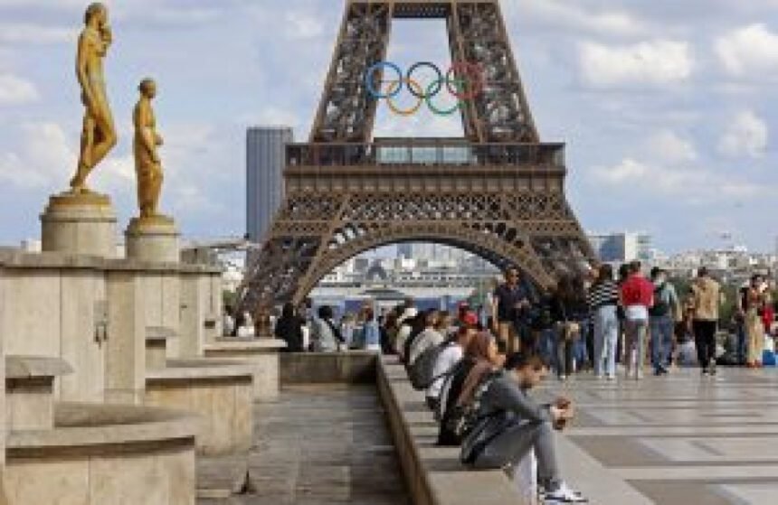 Guidelines on how to outlive Paris throughout the 2024 Olympics